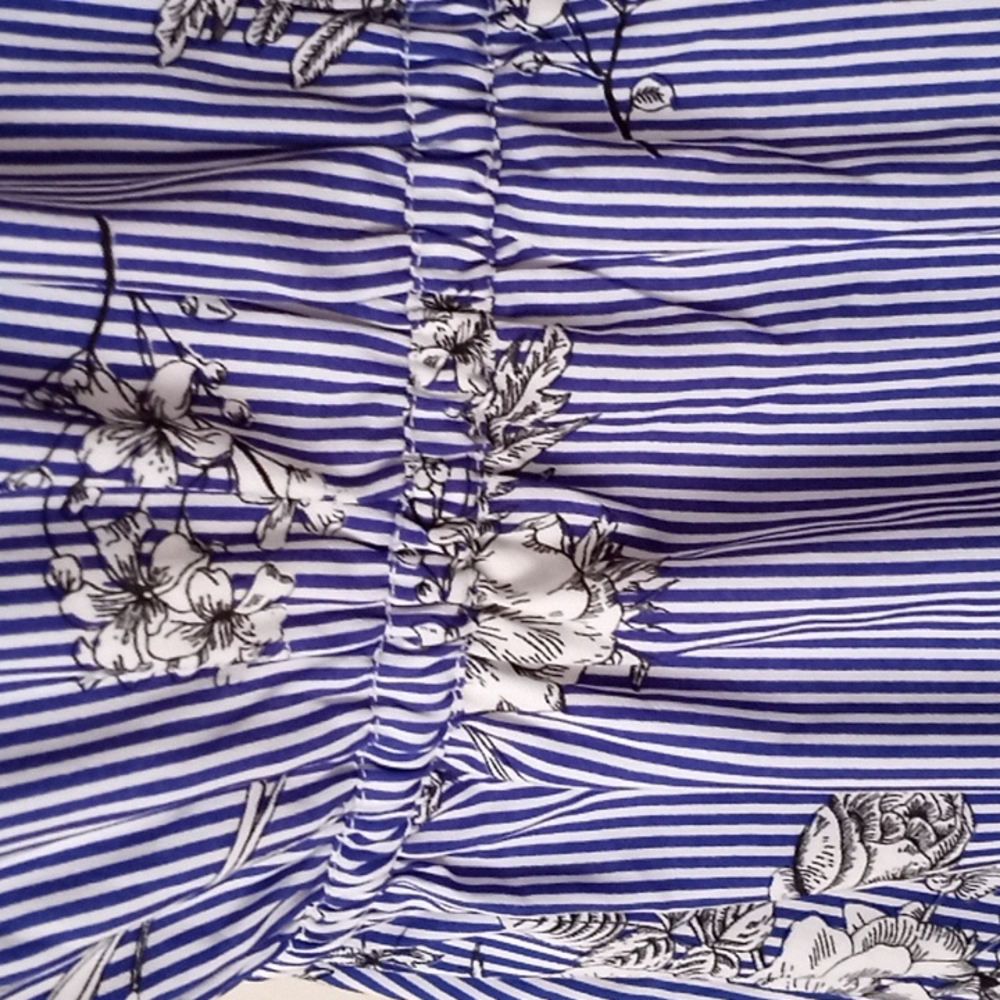 A Hint of Blush Blue White Floral Stripe Mini Dress Size M - Picture 8 of 14